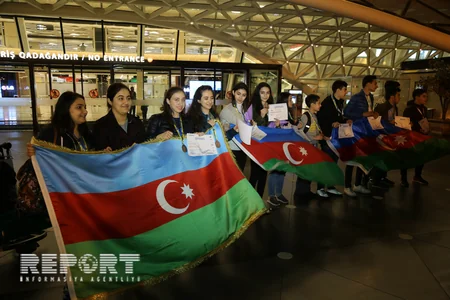 Azərbaycan məktəblilərinin robotları InfoMatrix beynəlxalq müsabiqəsində qızıl medal qazanıb - FOTO - VİDEO - YENİLƏNİB