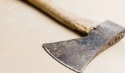 В Германии неизвестный напал с топором на пассажиров поезда