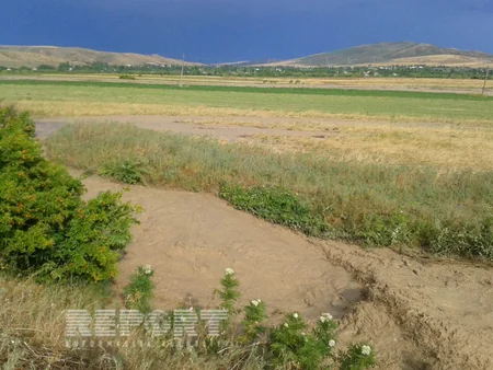 ​İsmayıllı və Göyçay rayonunun bir neçə kəndini sel suları basıb - FOTO