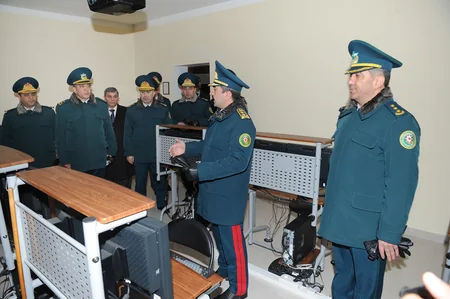 Dövlət Sərhəd Xidmətinin rəisi aviasiya dəstəsinin yeni qarnizon kompleksi ilə tanış olub - FOTO