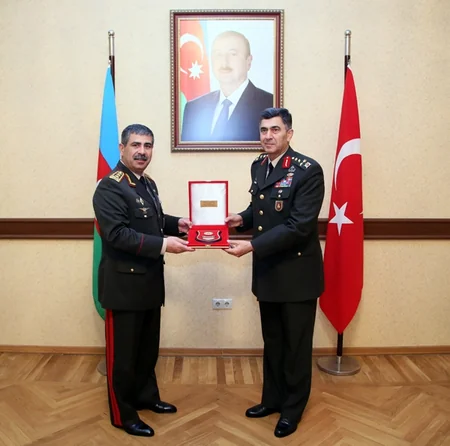 Turkish Land Forces Commander: Our cooperation cause practice and benefit to Armed Forces of both countries