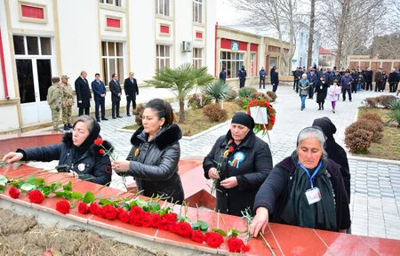 Ağstafada Xocalı faciəsi qurbanlarının xatirəsi yad edilib