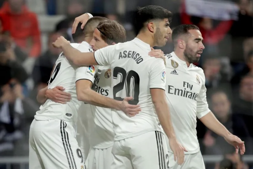 “Real Madrid”in futbolçusu klubun acığına “Barselona”ya keçmək istəyir