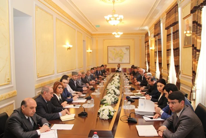 ​Dövlət Komitəsi yeni qeydiyyatdan keçən 24 dini icmaya şəhadətnamələrini təqdim edib