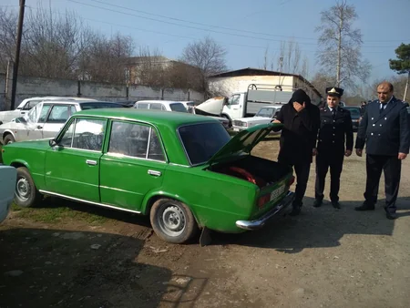 Ağdamda avtomobildən at əti aşkarlanıb