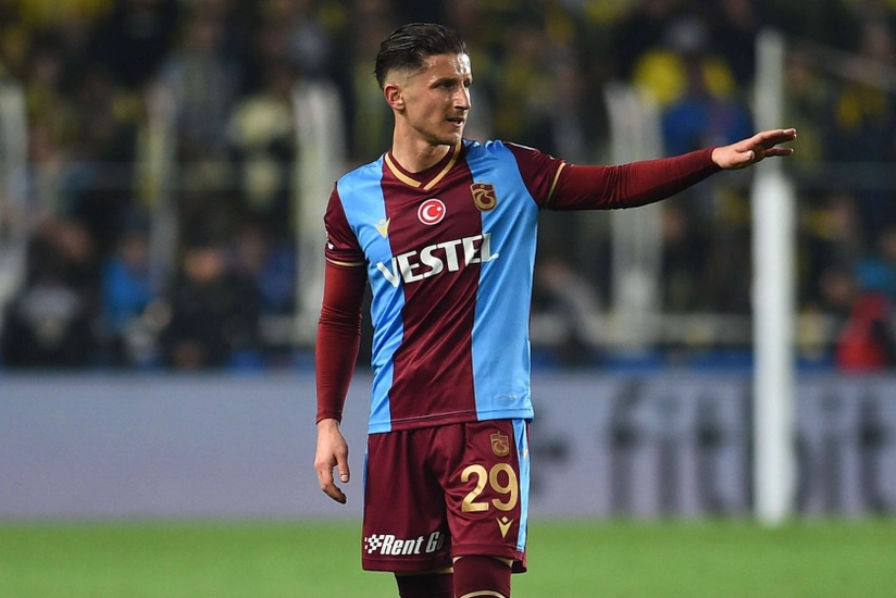 Trabzonspor Şimali Makedoniyadan olan futbolçu ilə yolları ayırıb