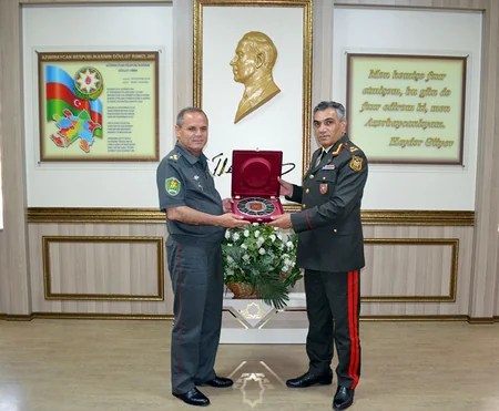 Azərbaycan və Özbəkistan hərbi tibb sahəsində əməkdaşlığı müzakirə ediblər