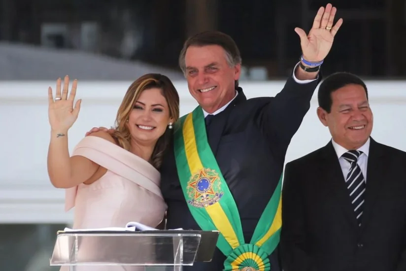 Болсонару проведет Новый Год на вилле Трампа во Флориде