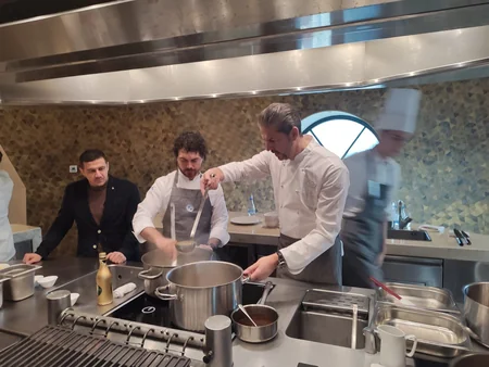 Italian chef uses Azerbaijani saffron during master class in Baku
