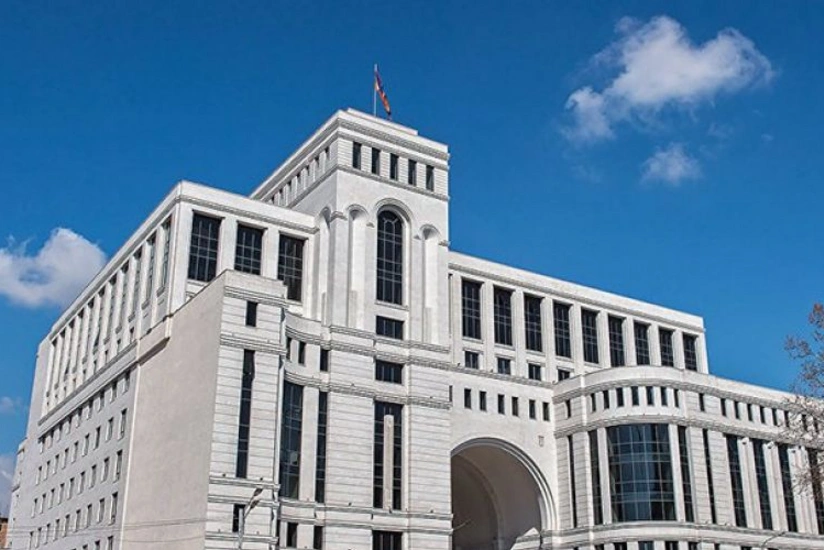 Ermənistan XİN: “Rusiyanın Qafanda Baş Konsulluq açmaq qərarında siyasi çalarlar var”