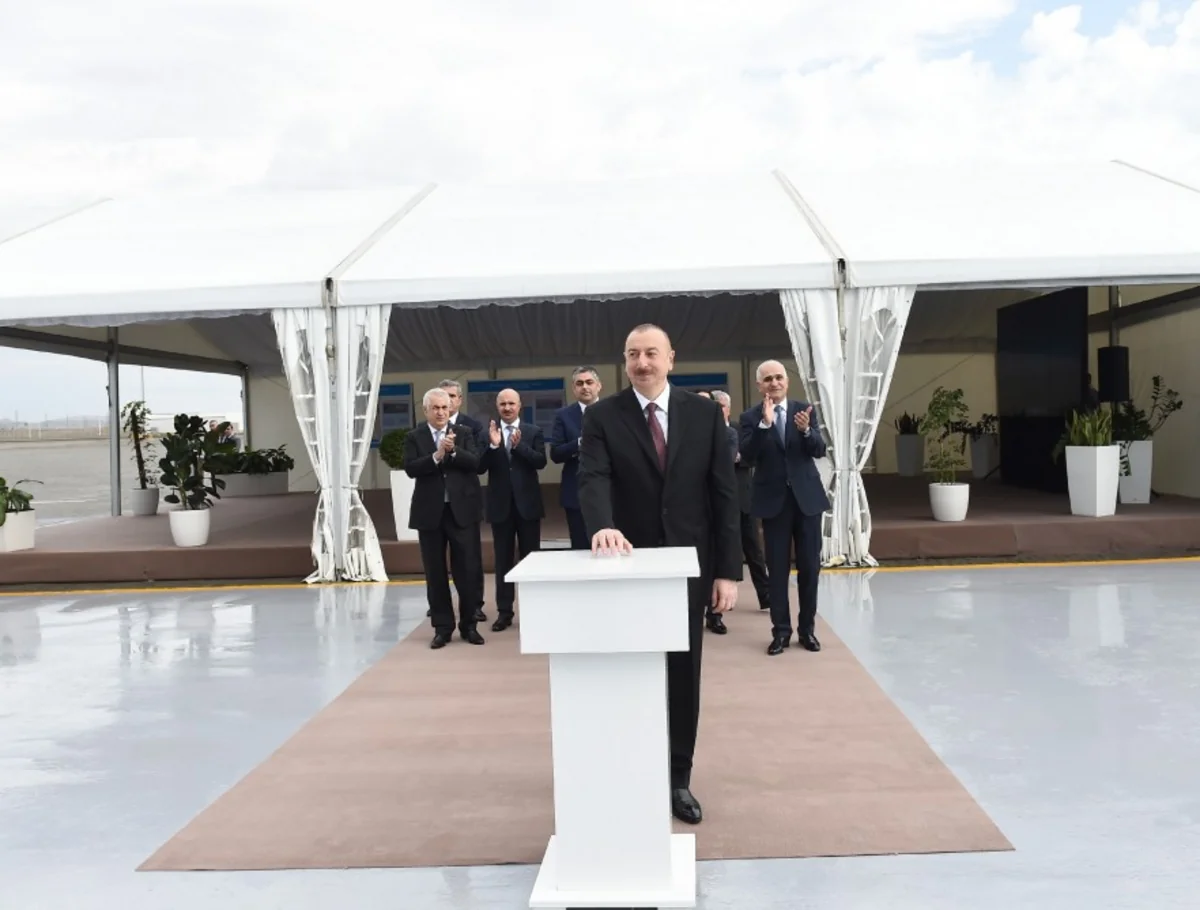 Prezident İlham Əliyev Bakı Beynəlxalq Dəniz Ticarət Limanı Kompleksinin açılışında iştirak edib - YENİLƏNİB