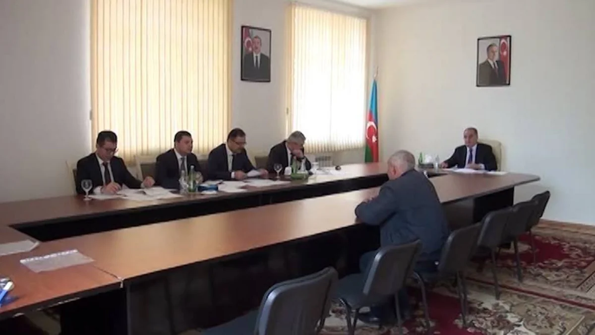 Prezident Administrasiyasının işçiləri Göyçay sakinləri ilə görüşüb - VİDEO