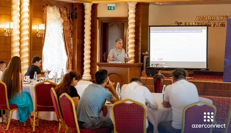 Azerconnect Milli Mətbuat Günü münasibətilə jurnalistləri bir araya toplayıb