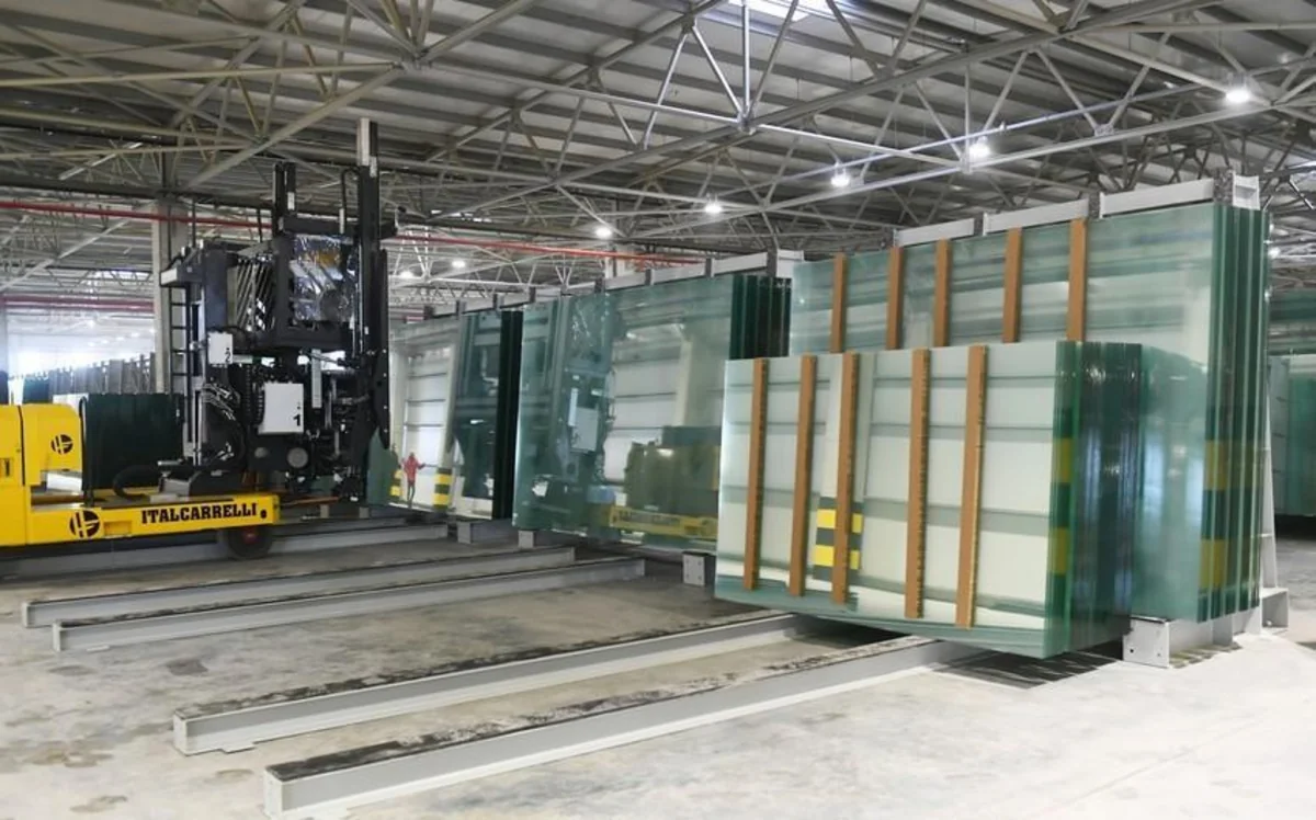 Glass production slightly down in Azerbaijan