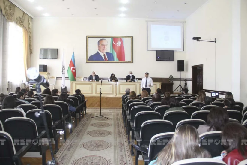 Gəncədə narkomanlığa qarşı mübarizəyə dair Dövlət Proqramına uyğun görülmüş işlər müzakirə edilib
