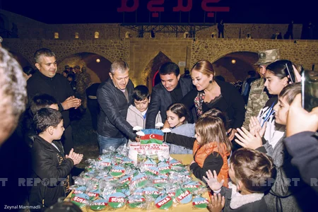 Vətən müharibəsi şəhidlərinin övladları Şuşada olub