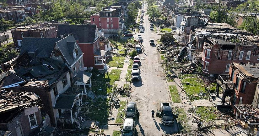 В США не менее 27 человек погибли в результате ураганов и торнадо