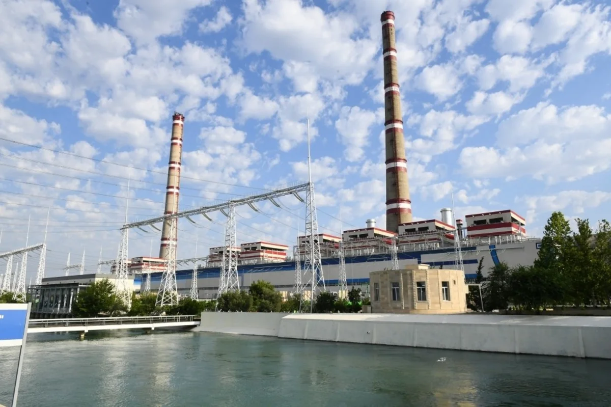 Азерэнержи: Без газа ТЭС Азербайджан сможет работать месяц