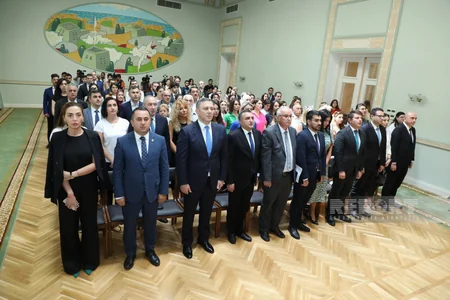 Diaspor nümayəndələrinin iştirakı ilə “Ana dili – Azərbaycan məktəbi” layihəsinin təqdimat mərasimi keçirilib