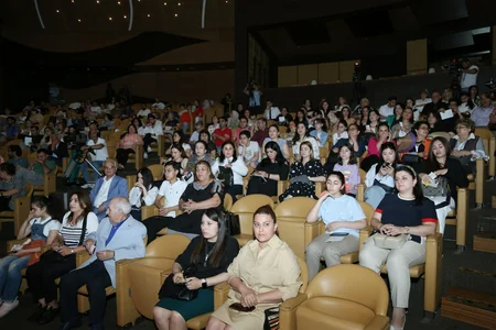 “Muğam aləmi” Beynəlxalq Musiqi Festivalında Cadenza Orkestri çıxış edib