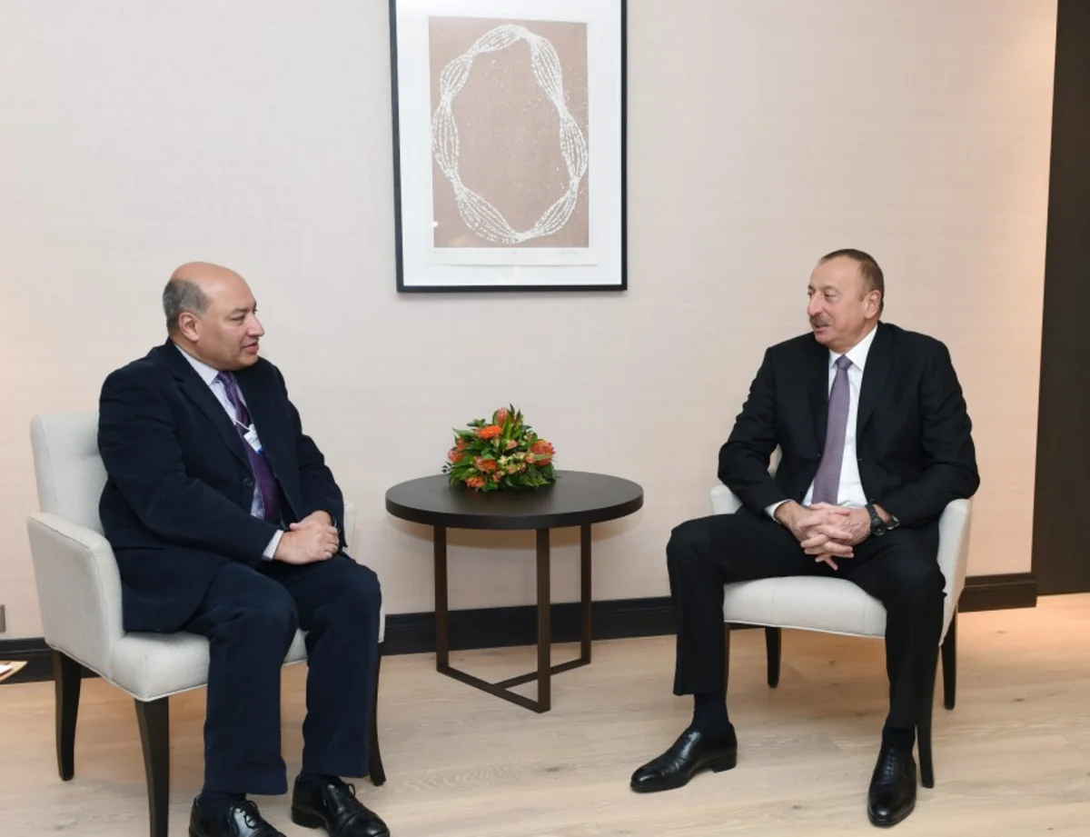 President Ilham Aliyev met with EBRD president in Davos