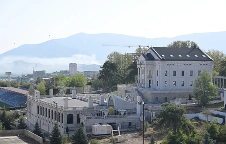 Prezident Xankəndidə əsaslı təmir və bərpadan sonra “Palace” hotelinin açılışında iştirak edib - YENİLƏNİB