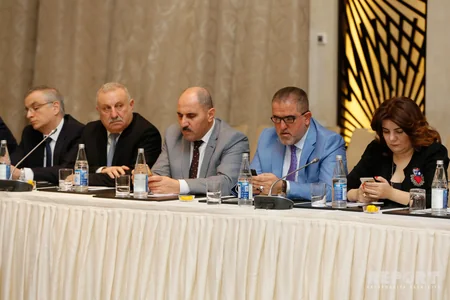 Prezident seçkilərində KİV-in rol və vəzifələrinə həsr edilən seminar-müşavirə keçirilib - YENİLƏNİB