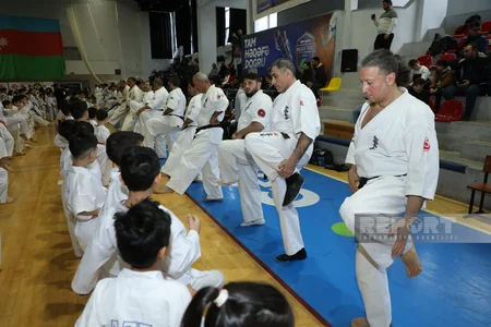 Azərbaycan Fullkontakt Kyokuşin Karate Federasiyasının qış seminarı keçirilib
