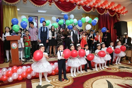 “Bank Respublika”nın dəstəyi ilə maliyyə savadlılığına dair tədbir təşkil olunub