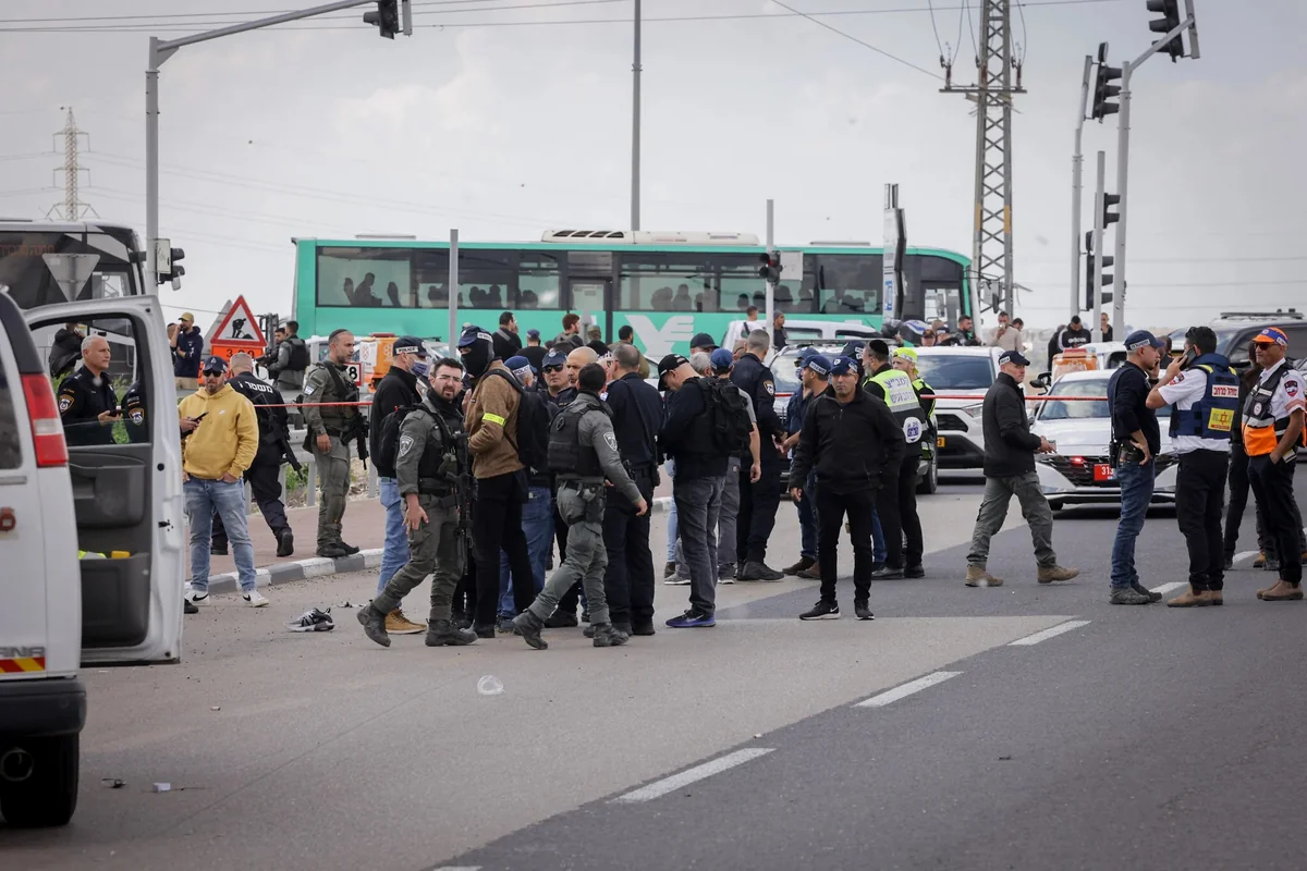 Hayfada terror hücumu nəticəsində 1 nəfər ölüb, 4 nəfər yaralanıb - YENİLƏNİB