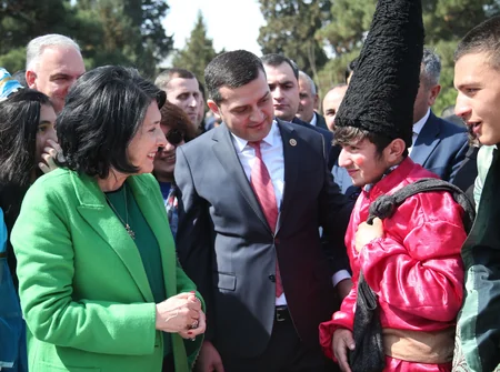 Gürcüstan Prezidenti azərbaycanlıları Novruz bayramı münasibətilə təbrik edib