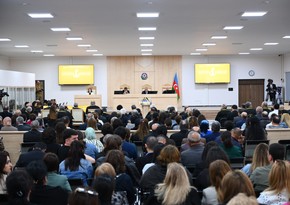 В Бакинском суде показали кадры выступления Тер-Петросяна на встрече с террористами Еркрапа