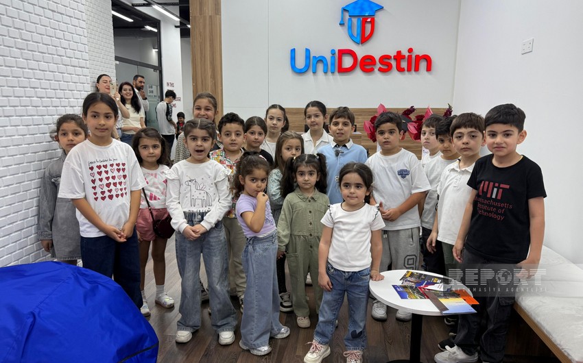 “UniDestin” Təhsil Mərkəzinin meneceri: Valideynlərə övladlarının xaricdə təhsil arzusunu reallaşdırmaqda dəstək olmaq istəyirik