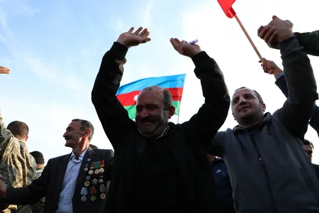 В Тертере с большим воодушевлением празднуют победу