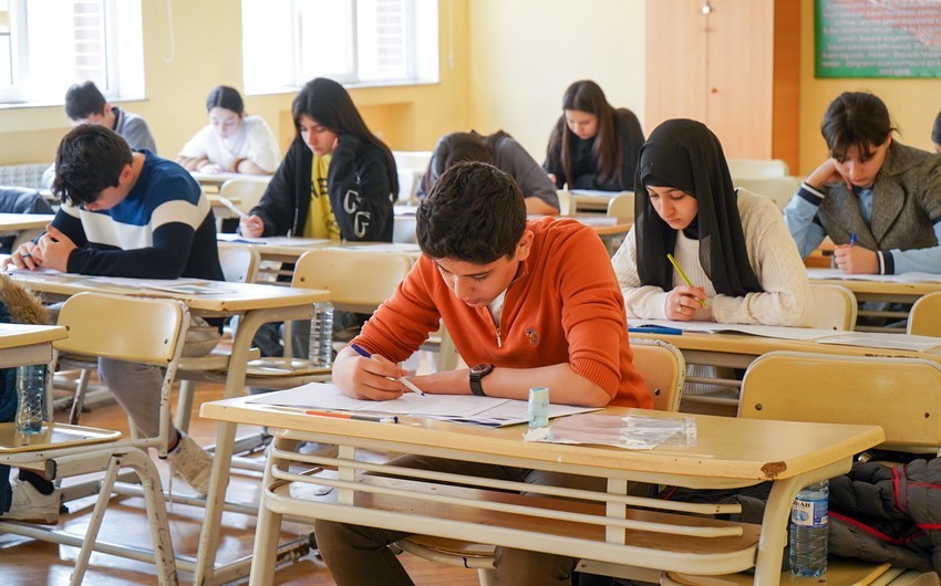 Aprelin 21-də 46 mindən çox şagird buraxılış imtahanı verəcək 