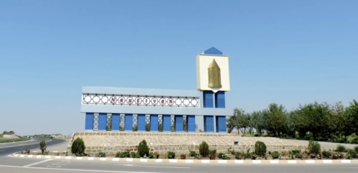​Son 20 ildə Naxçıvanda əhalinin sayı 105,8 min nəfər artıb
