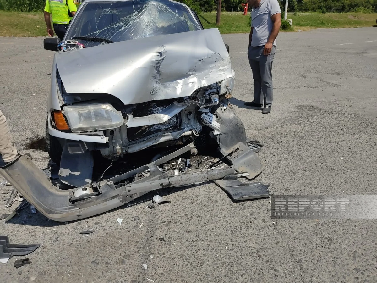 Qaxda avtomobil qəzasında xəsarət alanların kimliyi məlum olub - YENİLƏNİB