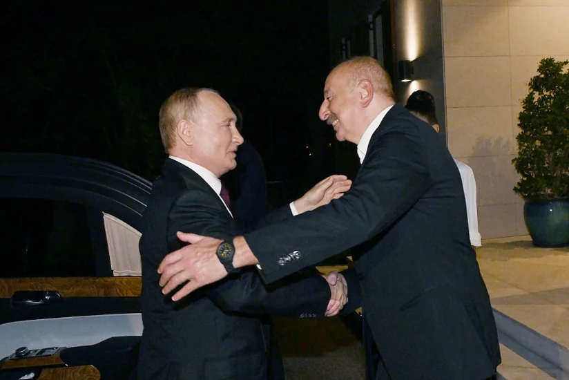 Prezident İlham Əliyev və Mehriban Əliyeva evlərində Vladimir Putinlə şam ediblər