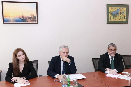 Group of foreign journalists visits Azerbaijani diaspora committee