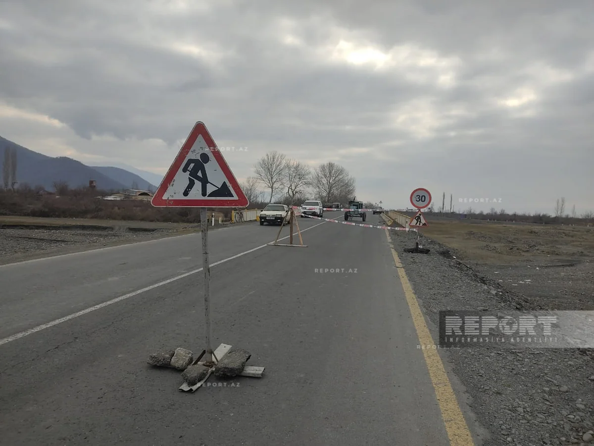 Zaqatalada körpü qəzalı vəziyyətə düşüb
