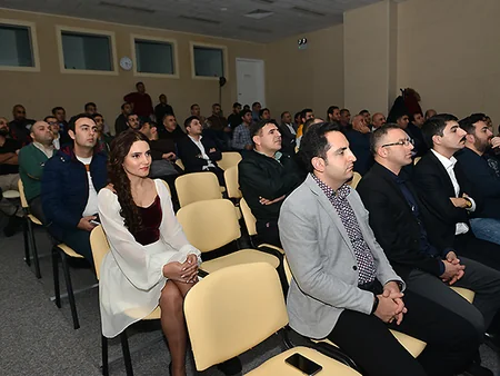 Bakı Olimpiya Stadionunda Xəzridən Xəzriyə filmi təqdim olunub