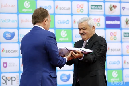 Bakıda cüdo üzrə dünya çempionatının bayrağının ötürülməsi mərasimi keçirilib