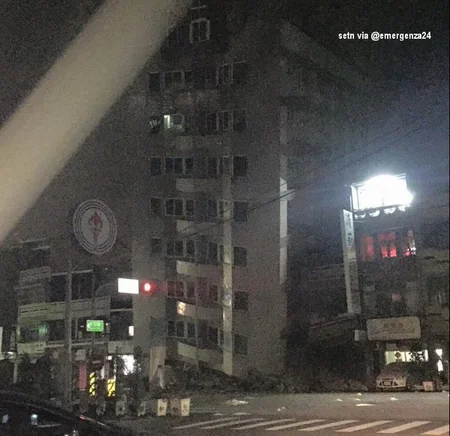 ​Tayvanda 6,7 bal gücündə zəlzələ dağıntılara səbəb olub - FOTO - VİDEO