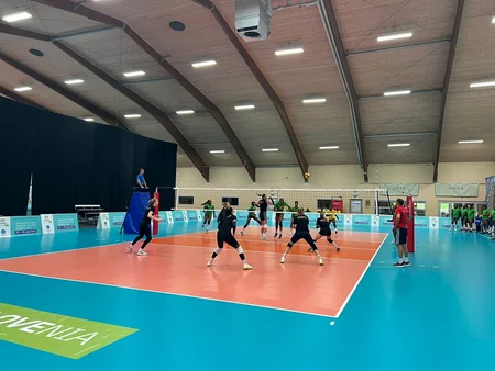 Azərbaycanın qadın voleybol millisi üç yoxlama görüşü keçirib
