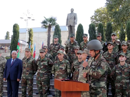 Aprel döyüşçülərinin bir qrupu ehtiyata buraxılıb