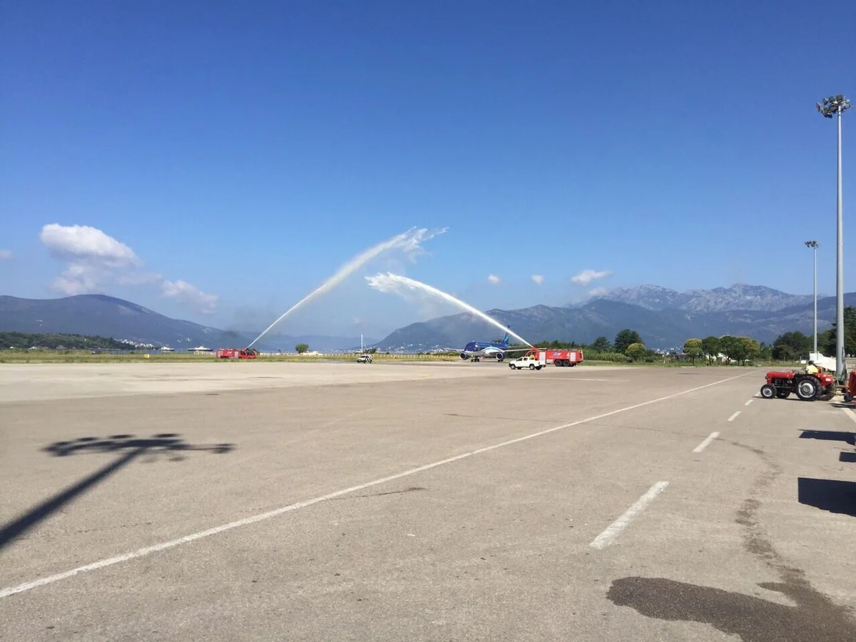 Direct charter flight between Azerbaijan and Montenegro restored