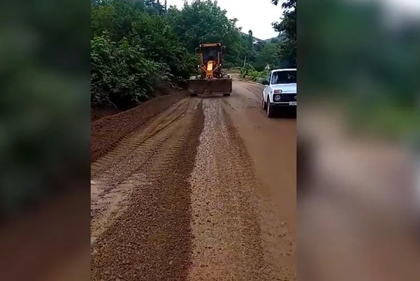 Daşkəsəndə avtomobil yollarında yaranmış məhdudiyyətlər aradan qaldırılıb