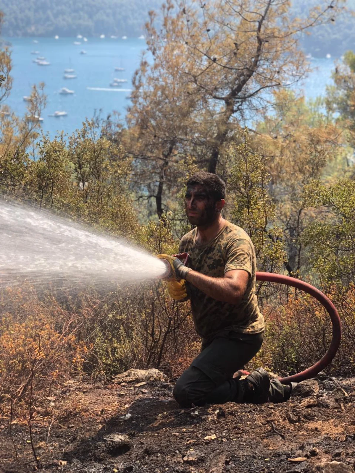 FHN-in yanğınsöndürmə qüvvələri Türkiyədə yanğınlarla mübarizəni davam etdirir