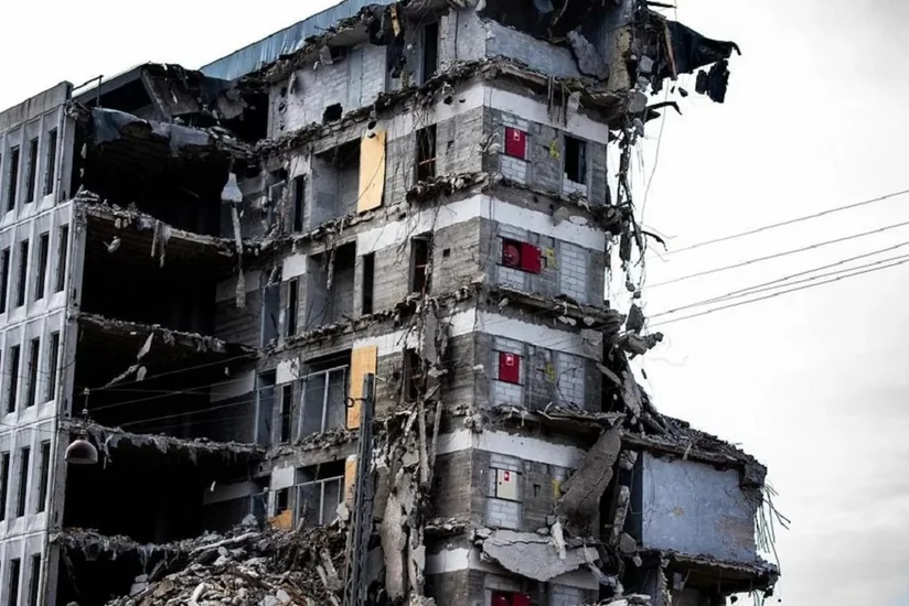 Число жертв обрушения здания в Иране достигло 36