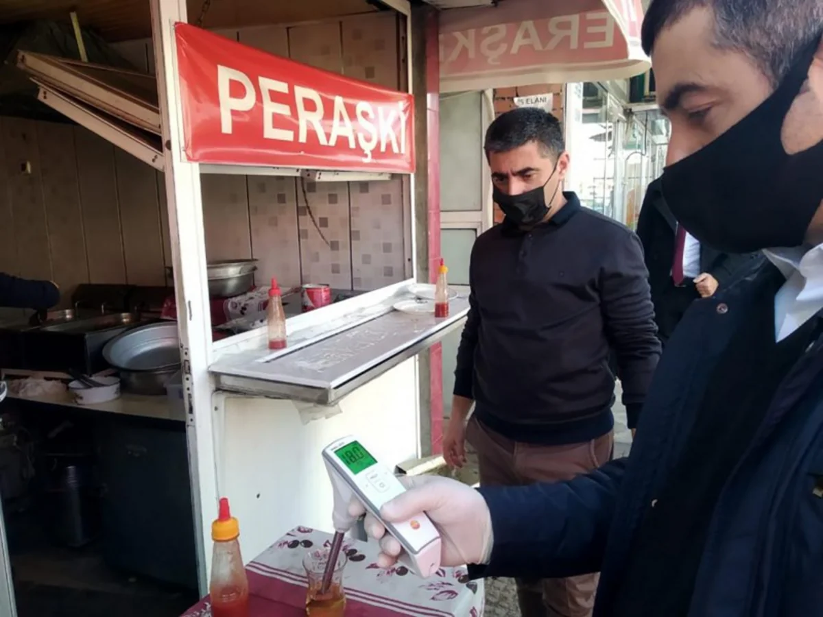 Şəkidə un məmulatlarının satışı ilə məşğul olan obyektlərdə yoxlama keçirilib